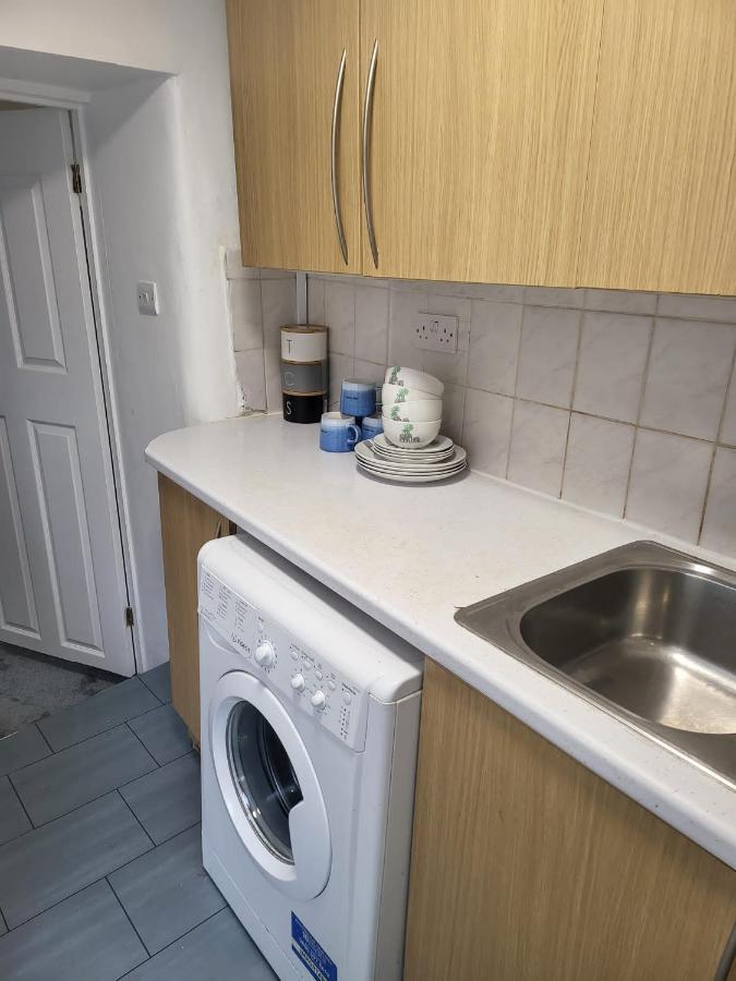Homey Flat In Tooting London